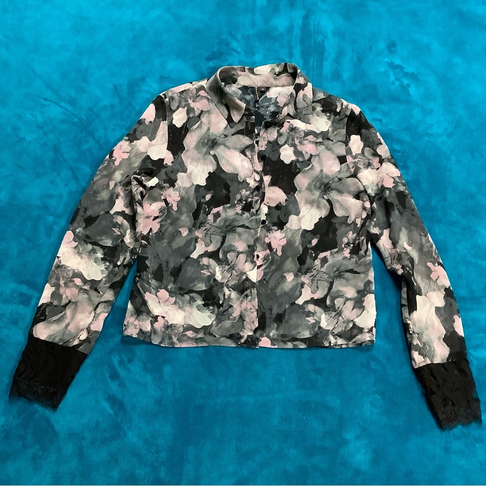 St by Olcay Gulsen Cropped Blouse
